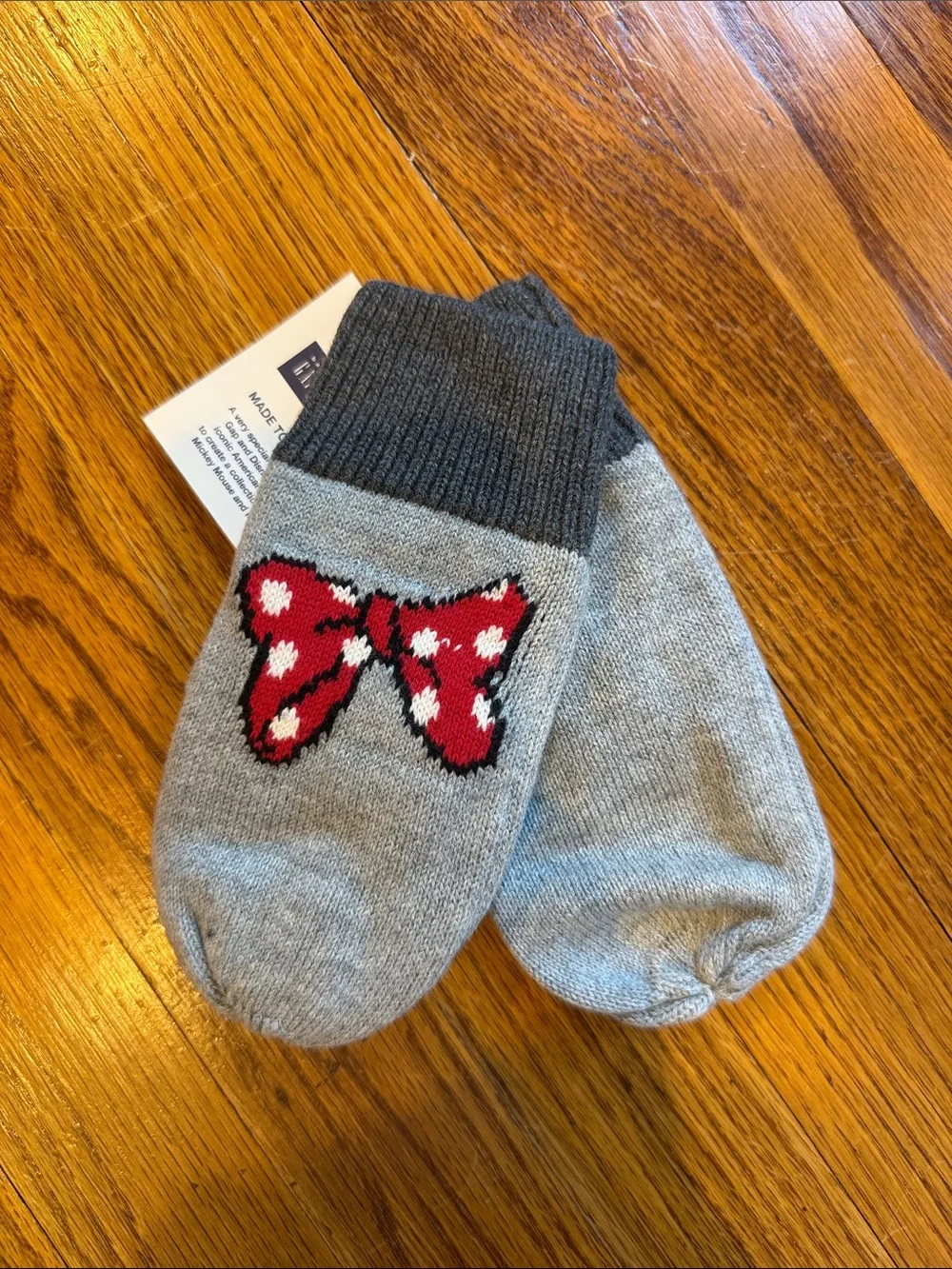 Baby Gap Disney Minnie Mouse Gray Knit Mittens Red Bow NWT
